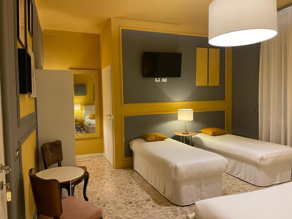 Central Suite Bed&Breakfast ボローニャ エクステリア 写真